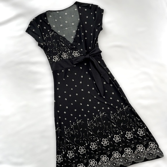 🍀3/50 Faux Wrap Dress (XS) - Picture 3 of 13